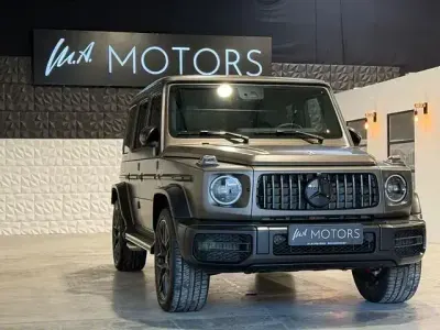 Begagnad Mercedes G63 AMG AMG 585 HK (430 kW) 2023 Grå SUV