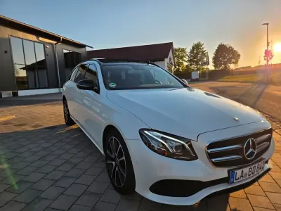 Gebraucht Mercedes E220 Night 194 PS (142 kW) 2019 Weiß Limousine