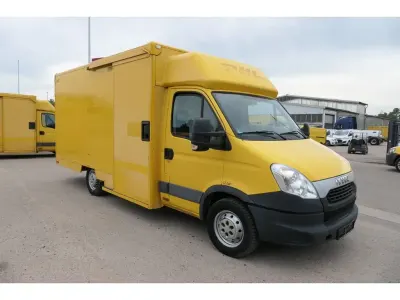 Gebraucht Iveco Daily 106 PS (77 kW) 2012 Gelb Van