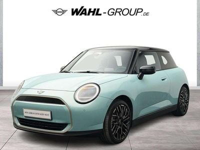 Gebraucht Mini Cooper Favoured 135 kW (184 PS) 2025 Ocean wave green Kleinwagen