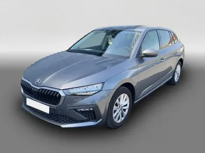 Usata Skoda Scala Selection 116 CV (85 kW) 2025 Grigio Utilitaria