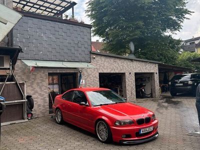 gebraucht BMW 323 e46 coupe i rot foliert