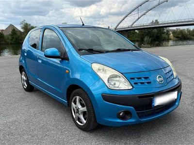 Nissan Pixo