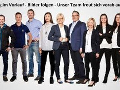 Weiß Gebraucht 2019 Ford Transit Custom Trend Limousine | 11.781 € (Teuer)