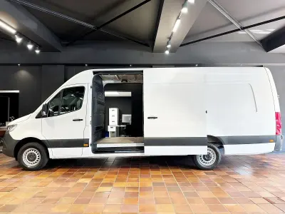 Gebraucht Mercedes Sprinter 163 PS (119 kW) 2019 Weiß Van