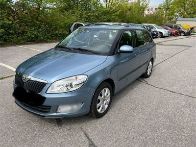 gebraucht Skoda Fabia 1.6l TDI 66kW Elegance Combi Elegance