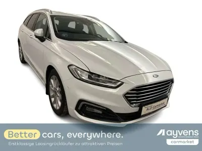 Używany Ford Mondeo Titanium 190 KM (139 kW) 2022 Biały Kombi