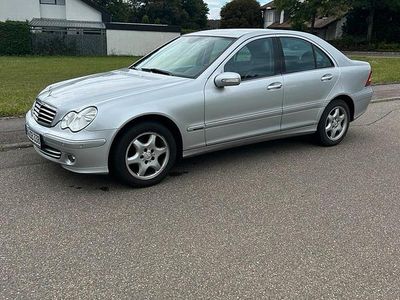 Mercedes C200