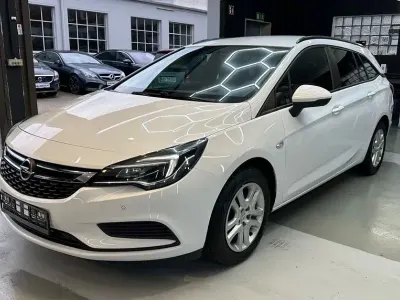 Gebraucht Opel Astra Edition 110 PS (80 kW) 2019 Weiß Kombi