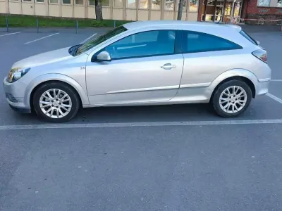 Gebraucht Opel Astra GTC 115 PS (84 kW) 2008 Coupé