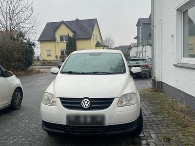 Weiß Gebraucht 2005 VW Fox Kleinwagen | 1.500 € (Guter Preis)