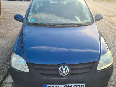 Gebraucht VW Fox 54 PS (39 kW) 2007 Blau Kleinwagen