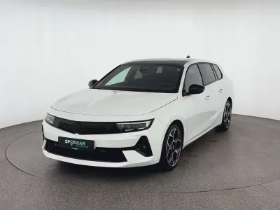 Gebraucht Opel Astra Ultimate 131 PS (96 kW) 2024 Weiß Kleinwagen