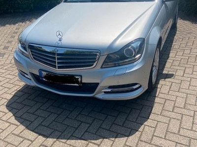 Mercedes C200