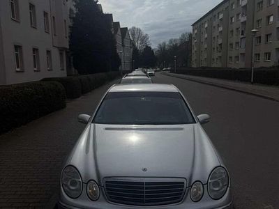 Gebraucht Mercedes E220 150 PS (110 kW) 2003 Limousine