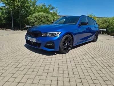 Gebraucht BMW 330 M Sport 258 PS (189 kW) 2021 Blau Kombi