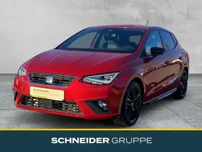 Używany Seat Ibiza Black Edition 110 KM (80 kW) 2022 Czerwony Hatchback