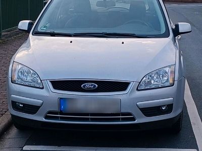 gebraucht Ford Focus 