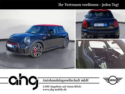 Używany Mini John Cooper Works 231 KM (169 kW) 2022 Czarny Hatchback