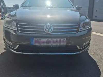 Gebraucht VW Passat Highline 140 PS (102 kW) 2013 Braun Kombi