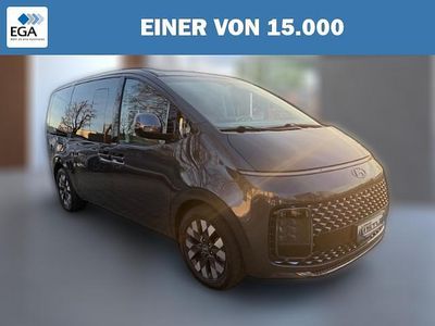 Gebraucht Hyundai Staria Signature 177 PS (130 kW) 2022 Metallic Van / Kleinbus