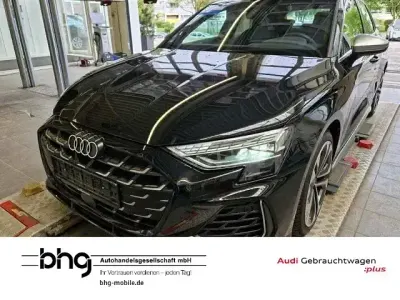 Gebraucht Audi S3 Ambiente 333 PS (244 kW) 2024 Schwarz Limousine