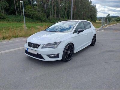 Gebraucht Seat Leon FR 184 PS (135 kW) 2014 Weiß Limousine