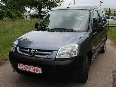 Gebraucht Peugeot Partner 75 PS (55 kW) 2005 Lackierung eisengrau/metallic Van / Kleinbus