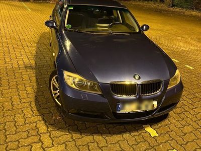 gebraucht BMW 318 i - E90 / 95 kW