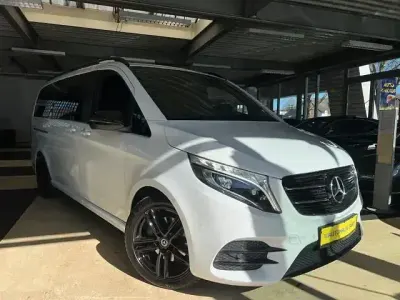 Gebraucht Mercedes V250 AMG 190 PS (139 kW) 2018 Bergkristallweiss Van / Kleinbus