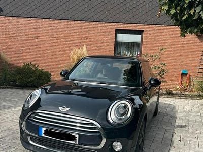 Gebraucht Mini Cooper 136 PS (100 kW) 2016 Schwarz Kleinwagen