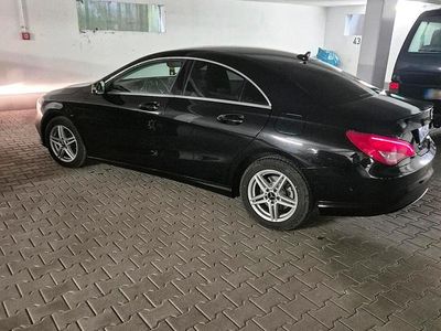 Brugt Mercedes CLA180 109 HK (80 kW) 2017 Sort Sedan