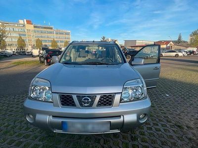 Second-hand Nissan X-Trail 114 CP (83 kW) 2005 Argintiu SUV