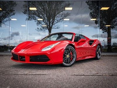 Gebraucht Ferrari 488 672 PS (494 kW) 2017 Rot Cabrio