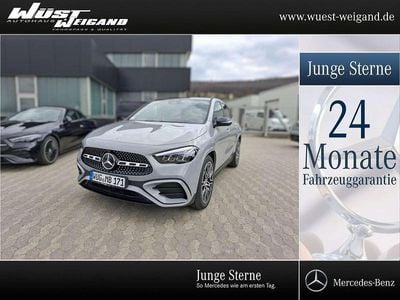 Mercedes GLA220
