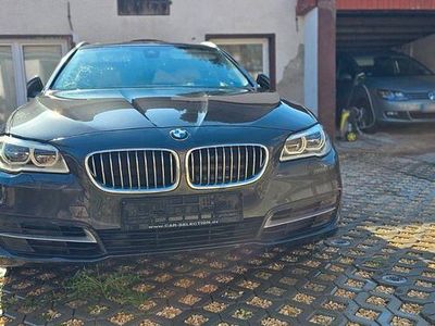 Usata BMW 525 Sport Line 218 CV (160 kW) 2014 Nero Station wagon