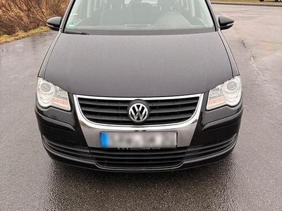 Gebraucht VW Touran 105 PS (77 kW) 2009 Schwarz Van / Kleinbus