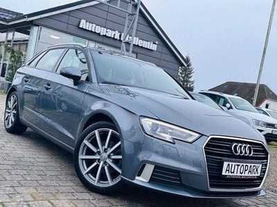 Second-hand Audi A3 Sport 116 CP (85 kW) 2018 Gri Berlinǎ