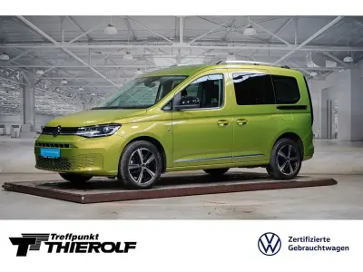 Gebraucht VW Caddy Style 122 PS (89 kW) 2022 Grün Van / Kleinbus