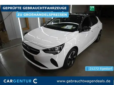 Begagnad Opel Corsa-e Edition 100 kW (136 HK) 2021 Vit Halvkombi
