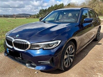 Gebraucht BMW 330 Shadowline 286 PS (210 kW) 2022 Blau Kombi