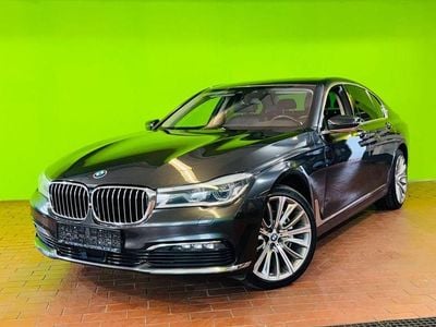 Gebraucht 2017 BMW 740 Sport Line Limousine | 19.990 €