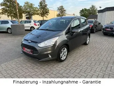Gebraucht Hyundai i30 Edition+ 125 PS (91 kW) 2017 Andere Limousine