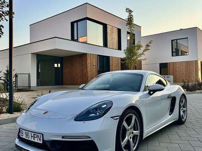 Porsche 718 Cayman