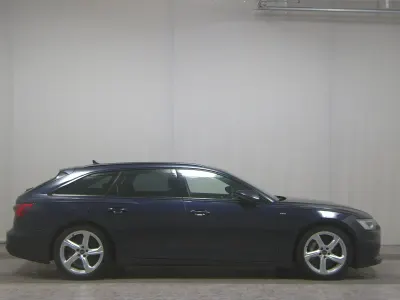 Gebraucht Audi A6 S-Line 299 PS (219 kW) 2022 Blau Kombi