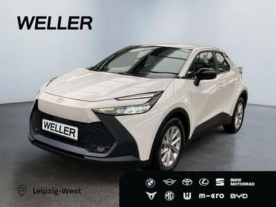 Weiss Gebraucht 2024 Toyota C-HR Business Edition SUV | 27.690 € (Teuer)