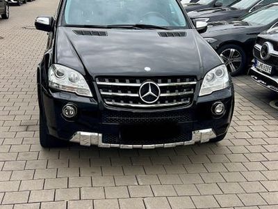 Mercedes ML63 AMG