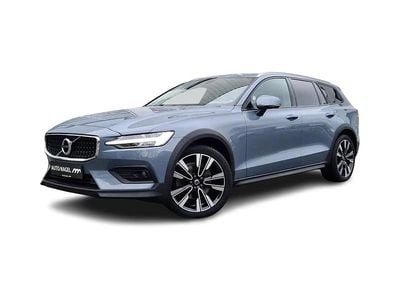 Gebraucht Volvo V60 CC 197 PS (144 kW) 2022 Grau Kombi