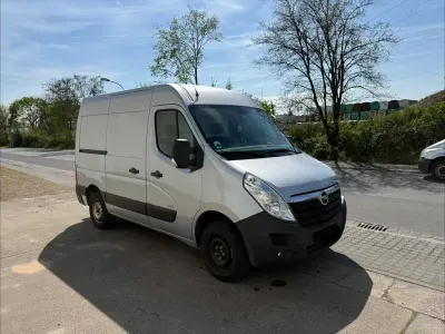 Używany Opel Movano 125 KM (91 kW) 2013 Srebrny Minivan