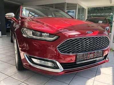 Rot Gebraucht 2018 Ford Mondeo Vignale Limousine | 16.000 € (Fairer Preis)
